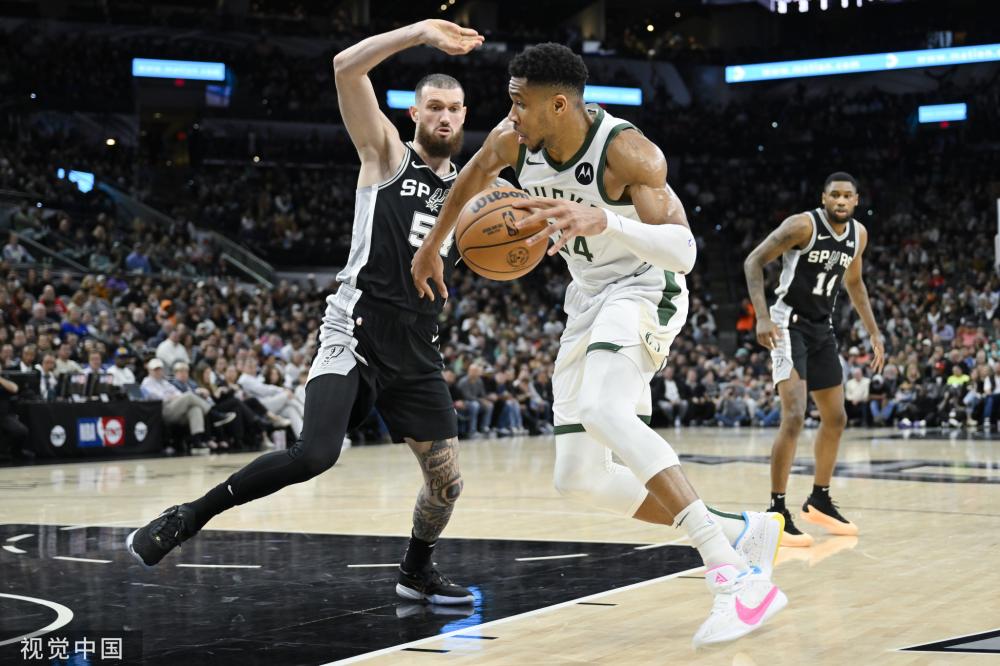 增添更多悬 增添更多悬