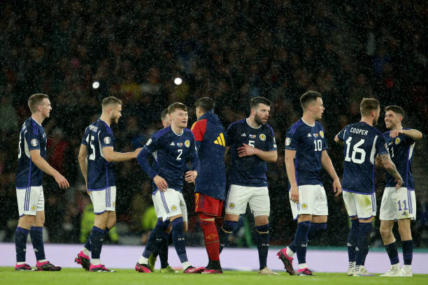 巴塞罗那拥 巴塞罗那拥